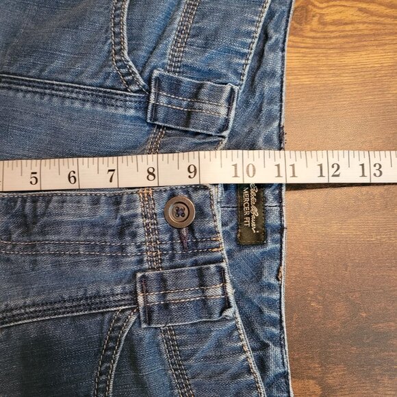 Eddie Bauer Cargo Capri Jeans 4 Mercer Fit Mid Rise Flap Pockets Cotton - Picture 6 of 9